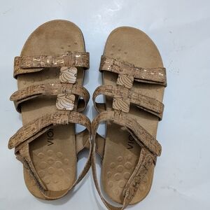 Vionic Women's Tan Sandals